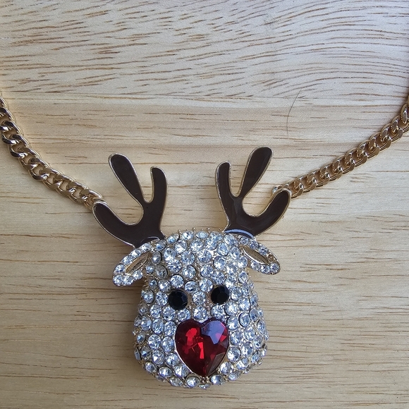 NWT Betsey Johnson  Pave Reindeer Pendant Necklace Size OS - Picture 3 of 6